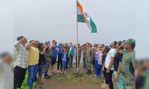 On 77th I-Day, Tricolour hoisted on 75 Indian forts