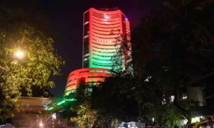 Markets extend gains on fag-end buying; Infosys, L&T shine