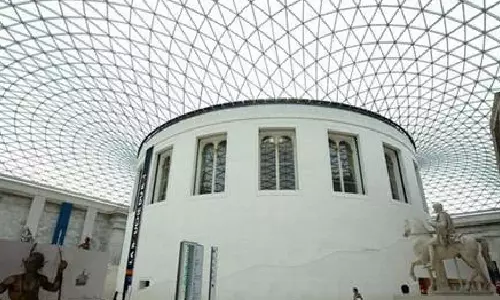 British Museum sacks worker over missing treasures