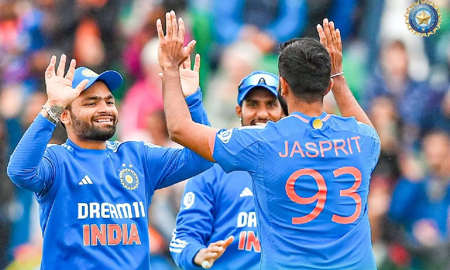 India beat Ireland by 2 runs via DLS method in first T20I