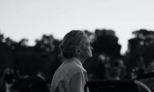 People who live alone at risk of cognitive decline: Study