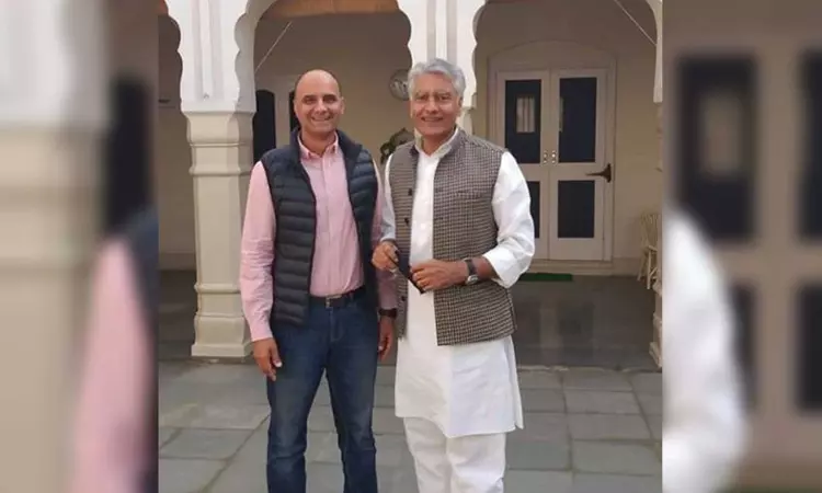 You are openly defending your uncle: Cong expels BJP Punjab chiefs nephew You are openly defending your uncle: Cong expels BJP Punjab chiefs nephew