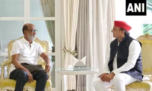 We have been friends for 9 yrs: Rajinikanth after meeting Akhilesh in Lucknow