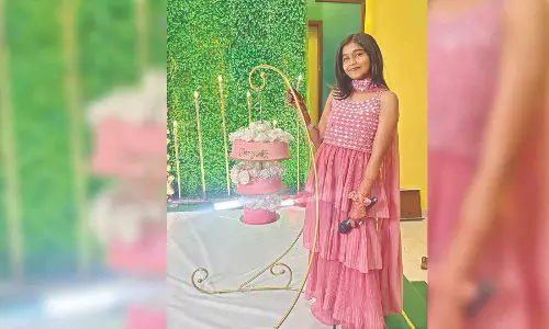 YUMMY CAKES TO ANIMAL RIGHTS, THIS 15-YR-OLD HAS A RECIPE FOR PASSION