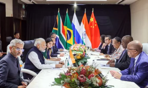 Modi holds bilateral discussions with South African prez Cyril Ramaphosa