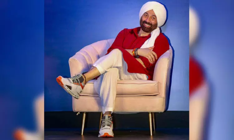 Sunny Deols Gadar 2 crosses Rs 400 crore mark at box office