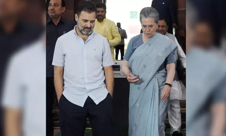 Sonia, Rahul to visit Mughal gardens in Kashmir today Sonia, Rahul to visit Mughal gardens in Kashmir today
