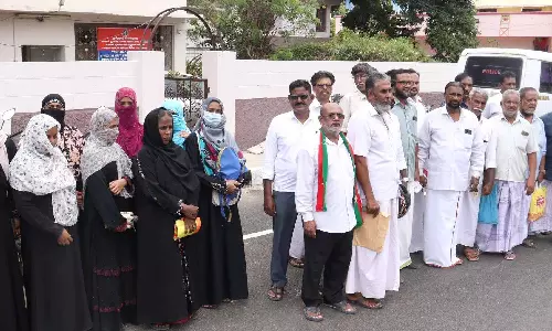 Cheated depositors seek police action against owner of Thanjai transport firm