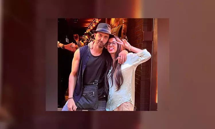 Hrithik Roshan, Saba Azad step out for a movie date in Mumbai Hrithik Roshan, Saba Azad step out for a movie date in Mumbai