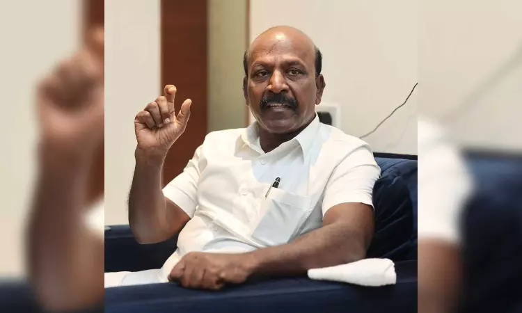 Health minister inaugurates ART center at govt hospital