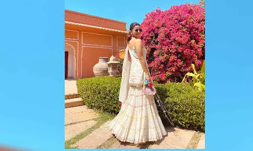 Raksha Bandhan 2023: Celebs-approved outfit ideas to ace festive dressing