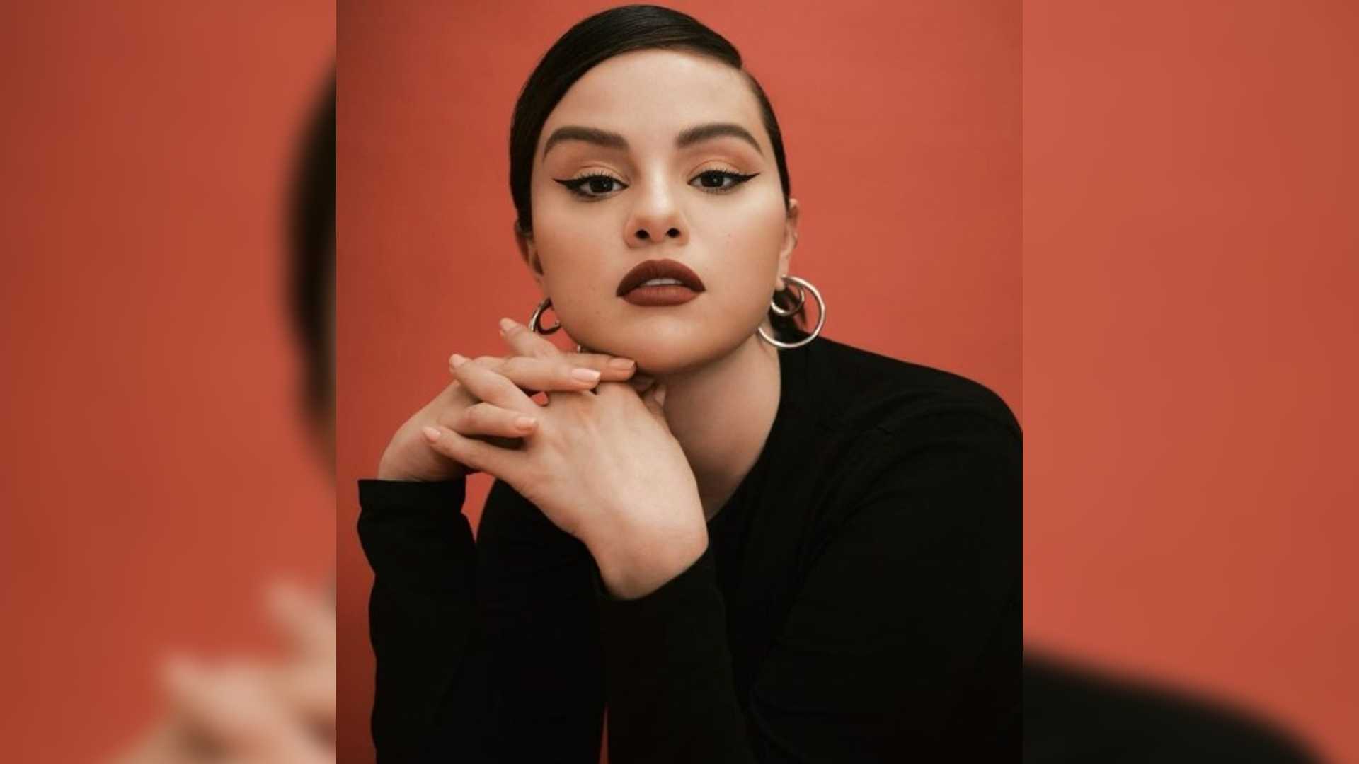 Selena Gomez shares pic of her sister shaving Brooklyn Beckham's head