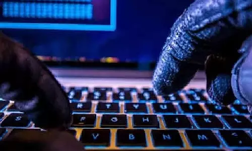 Techie loses Rs 9L to online fraud