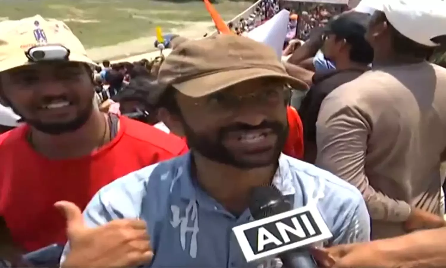 After the launch of Aditya-L1, people gathered at... ... Aditya-L1 launch live updates: Sunshine moment for India