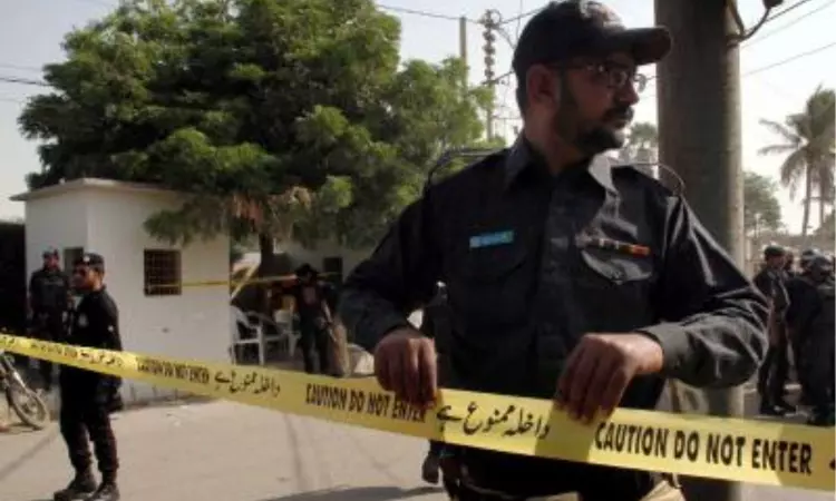 Army officer, 2 soldiers killed in gunbattle with militants in Pakistan