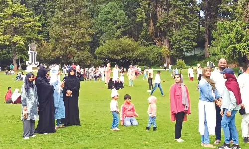 At Ooty, operators take tourists for a ride