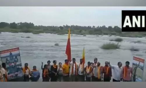 Pro-Kannada organisations protest against Cauvery water release to TN