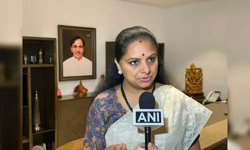 Kavitha urges all political parties to unite and pass the Womens Reservation Bill