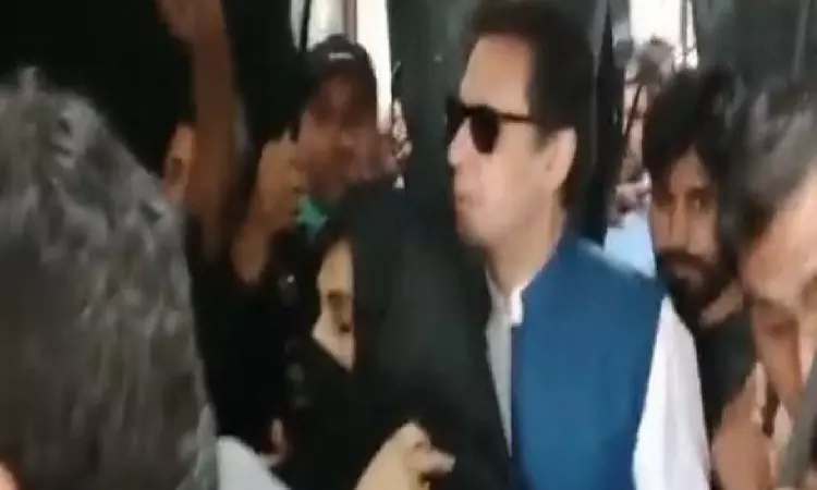 Imrans wife Bushra Bibi moves Lahore court against her possible arrest Imrans wife Bushra Bibi moves Lahore court against her possible arrest