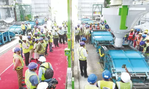 Automated concrete distribution system commissioned by Metro Rail Automated concrete distribution system commissioned by Metro Rail