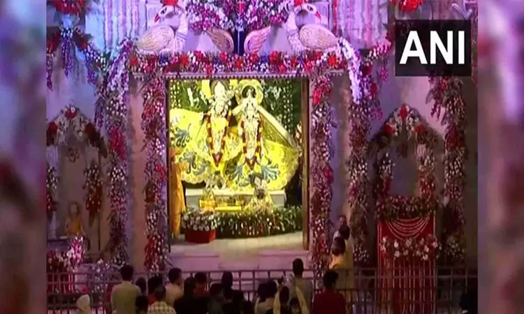 Devotees celebrate Janmashtami across the country