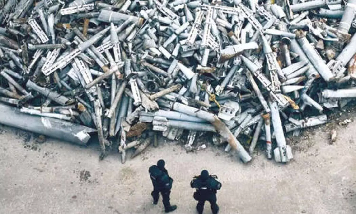 Weaponry muscle: Ukrainians embrace cluster munitions