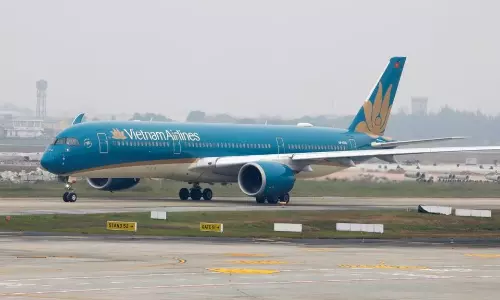 Vietnam Air, Boeing near $10 billion deal for 50 737 Max planes: Reports Vietnam Air, Boeing near $10 billion deal for 50 737 Max planes: Reports