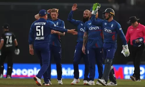 2nd ODI: Livingstone props up England in 79-run win in rain-truncated match