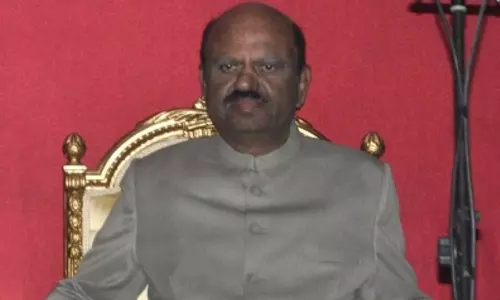 12 former VCs send legal notice to Bengal governor