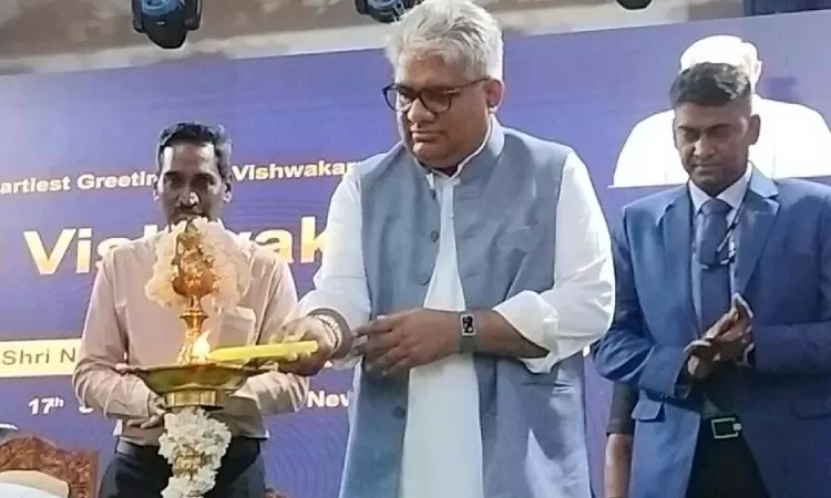 Youth who loves modernity, should also accept tradition