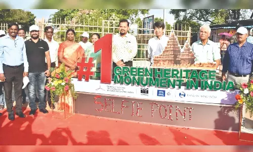 Collector opens public facilities for tourists