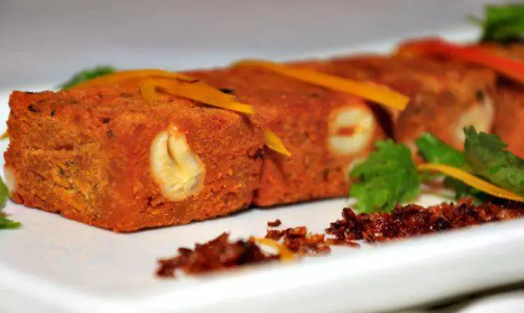Here are few delectable Maharashtrian dishes you can try on Ganesh Chaturthi Here are few delectable Maharashtrian dishes you can try on Ganesh Chaturthi