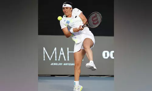 Ons Jabeur moves past Alycia Parks into Guadalajara Round of 16