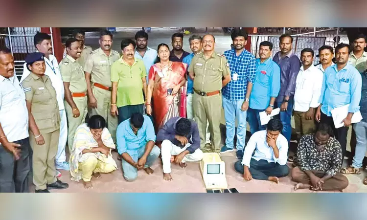 Illegal sex determination: 5 used D’puri clinic for racket, arrested Illegal sex determination: 5 used D’puri clinic for racket, arrested