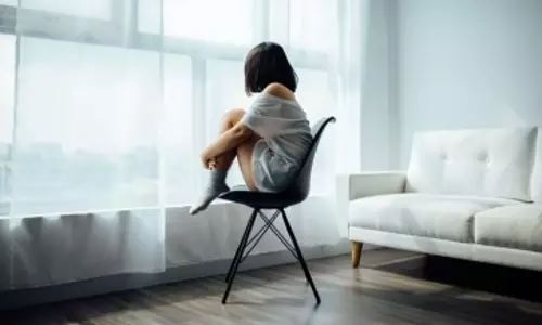 Suppressing negative thoughts may be good for mental health