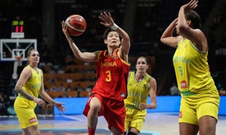 Qin Haiyang, Yang Liwei announced flag bearers for Chinese Asian Games delegation Qin Haiyang, Yang Liwei announced flag bearers for Chinese Asian Games delegation