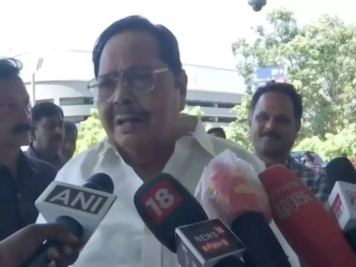 Duraimurugan says Karnataka govt will honour SCs order in Cauvery Water issue