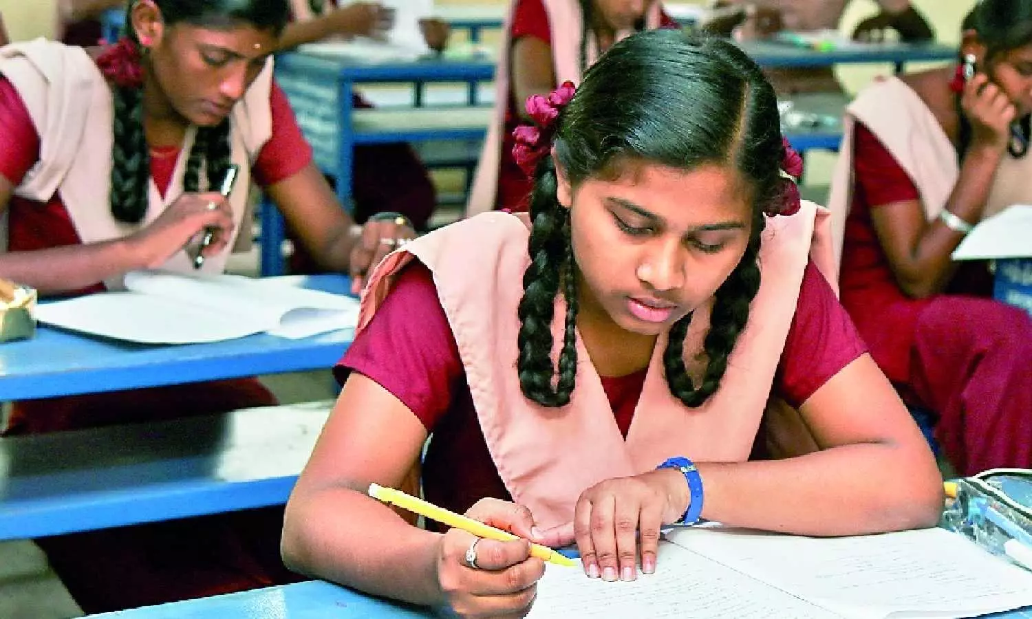 Edu dept releases guidelines for 2024 board exam to schools operating as centres