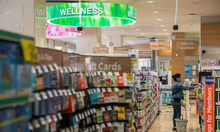 Rite Aid plans to shut down hundreds of stores in bankruptcy - WSJ