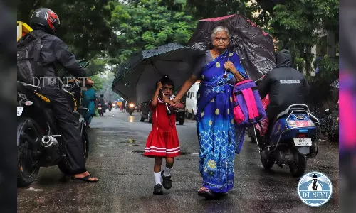 Streets of Tambaram flooded with water following heavy rains on Sunday night