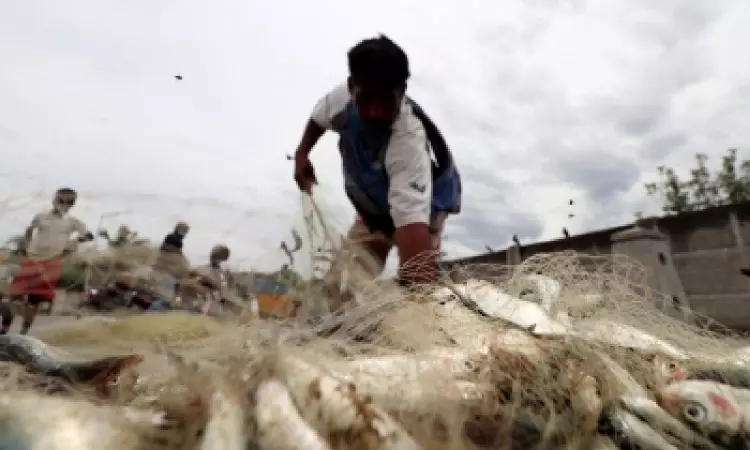 Protest in TN against mid-sea attack on Tamil fishermen by Sri Lankans
