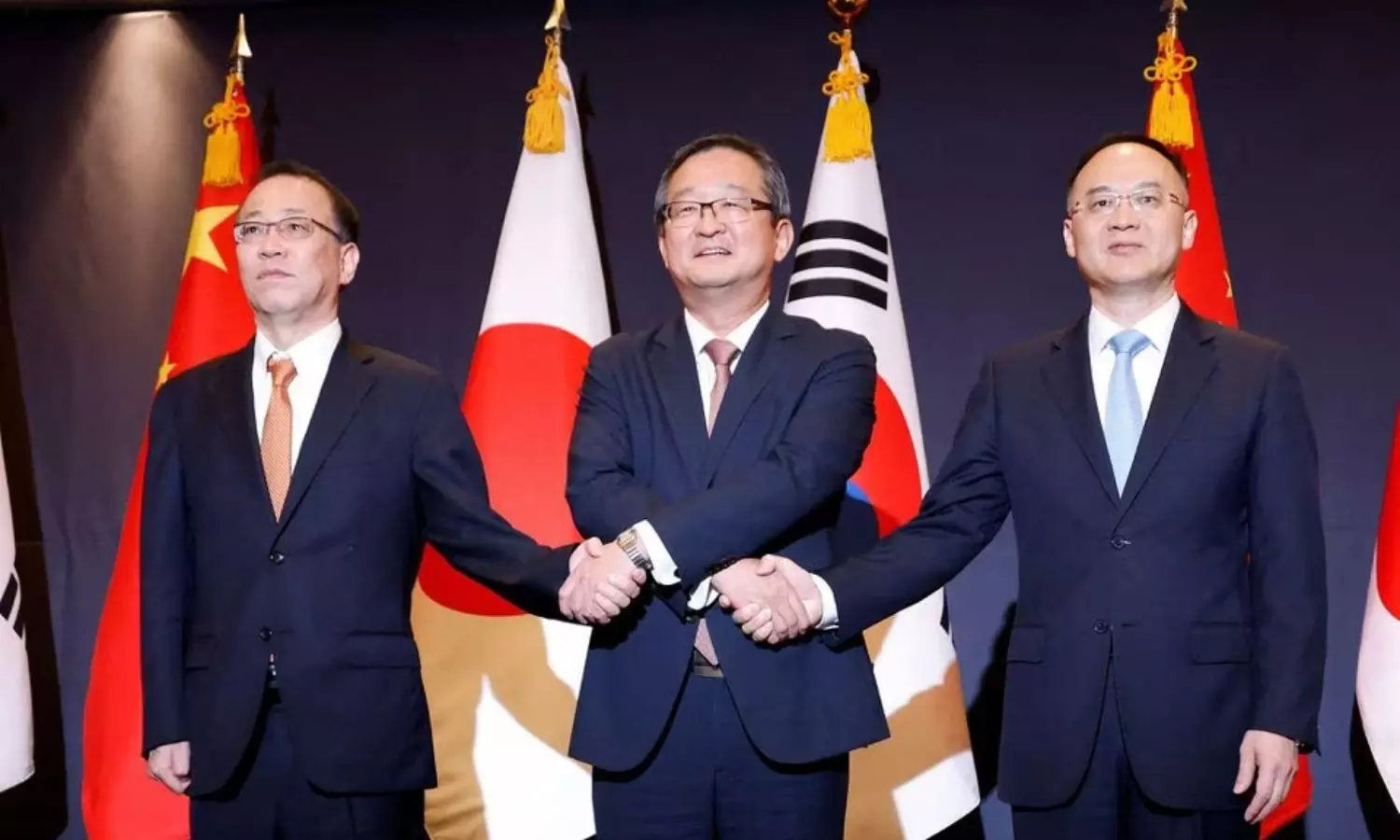 South Korea, Japan, China agree to hold summit at ‘earliest convenient time’