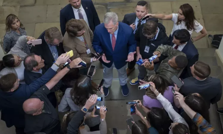 Congress is moving into crisis mode as time runs short to avoid a govt shutdown