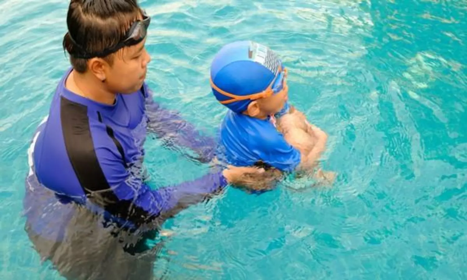 Swimming classes may discourage kids from just having fun in the pool: Research