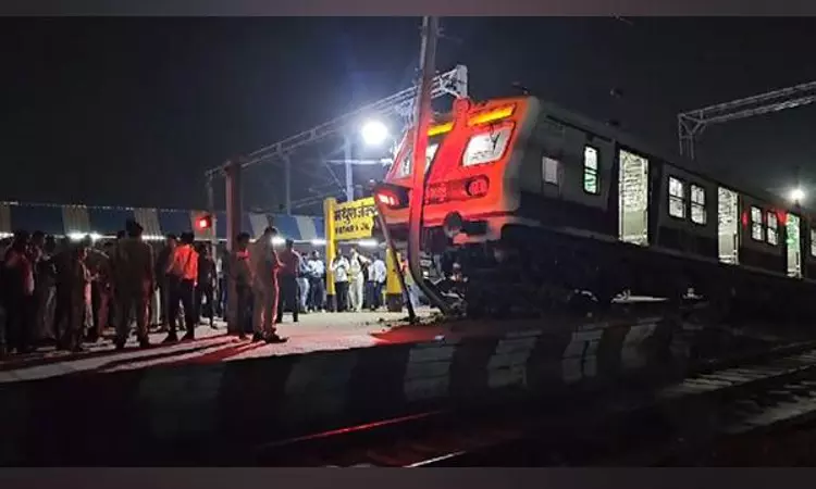 UP: EMU train climbs on platform at Mathura railway station, no casualties UP: EMU train climbs on platform at Mathura railway station, no casualties
