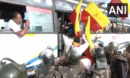 Karnataka Bandh: Bengaluru police detain members of pro-Kannada organisations amid Cauvery protests