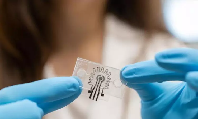 New wearable sensor can monitor glucose, body temp via human sweat