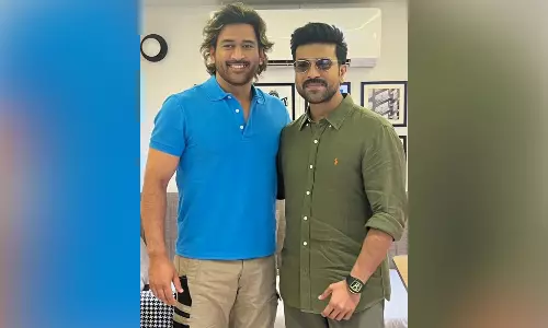 Ram Charan is ‘glad to meet nation’s pride’ MS Dhoni
