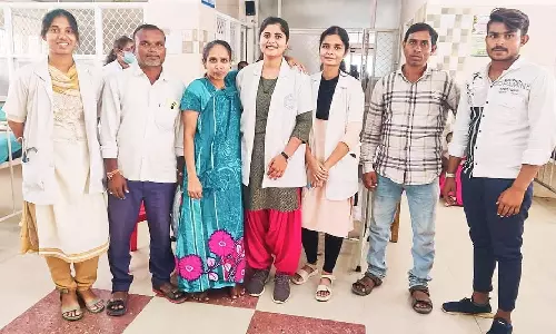 Med student in Pudukai helps Maha woman reunite with kin after 2 years