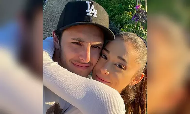 Ariana Grande, Dalton Gomez settle divorce months after 2nd anniversary